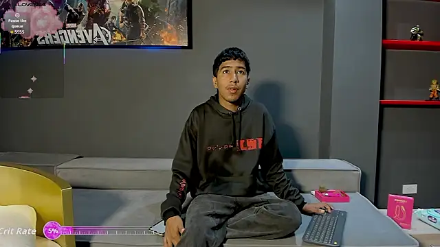 Snapshot of Ender_h0tt chatting on March 12, 2026, 1:48 pm Ender h0tt online show from March 12, 2026, 1:48 pm