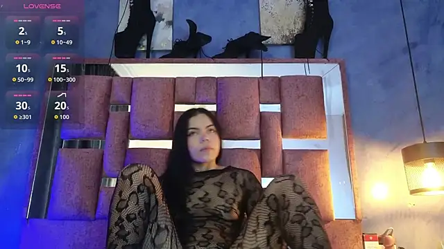 miss merly 01 online show from May 6, 2026, 11:58 am