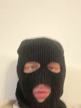 stripcouplee online show from March 19, 2026, 2:50 pm