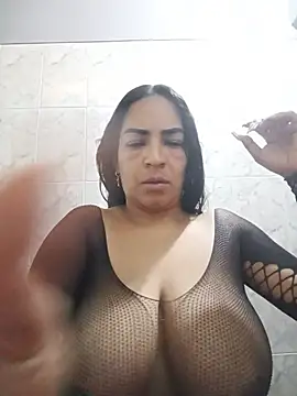 Snapshot of Carolinna chatting on June 29, 2026, 2:39 pm Carolinna online show from June 29, 2026, 2:39 pm