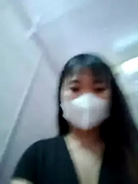 Snapshot of SUZU_19 chatting on March 15, 2026, 11:06 am SUZU 19 online show from March 15, 2026, 11:06 am