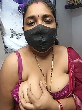 Snapshot of Tanvi_My_Girl chatting on July 31, 2026, 5:18 am Tanvi My Girl online show from July 31, 2026, 5:18 am