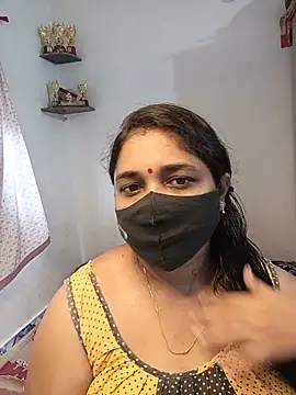 Snapshot of Tanvi_My_Girl chatting on June 10, 2026, 4:13 am Tanvi My Girl online show from June 10, 2026, 4:13 am