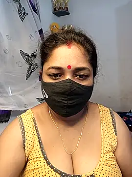 Snapshot of Tanvi_My_Girl chatting on May 10, 2026, 5:11 am Tanvi My Girl online show from May 10, 2026, 5:11 am