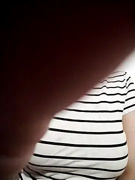 Lamasperrabb online show from March 18, 2026, 1:02 pm