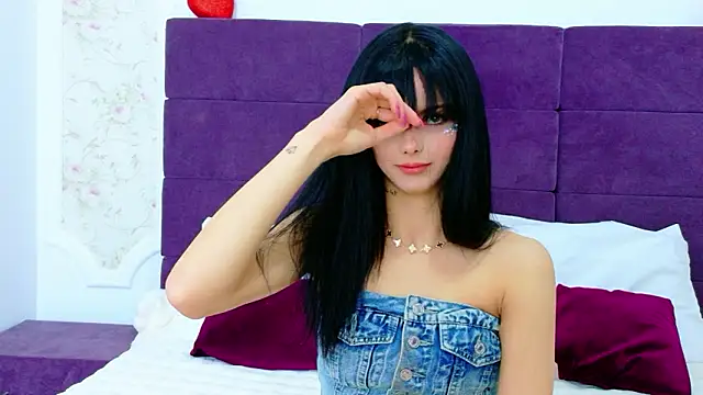 NataliaCroft online show from March 13, 2026, 3:28 pm