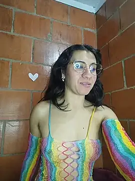 Amanda x1 online show from June 25, 2026, 11:43 pm