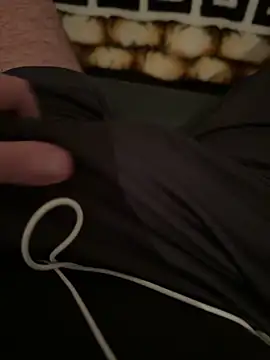 Snapshot of yassinemaro chatting on April 7, 2026, 10:55 pm yassinemaro online show from April 7, 2026, 10:55 pm