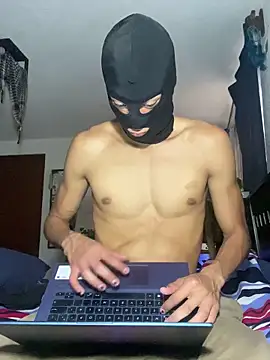 Snapshot of papiiiideazucar chatting on March 17, 2026, 12:24 am papiiiideazucar online show from March 17, 2026, 12:24 am