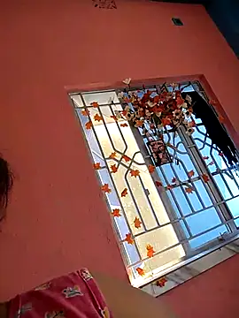 Snapshot of Mishti_Rai chatting on April 2, 2026, 8:10 am Mishti Rai online show from April 2, 2026, 8:10 am