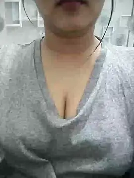 Snapshot of Chandrika_Yadav chatting on May 16, 2026, 6:40 pm Chandrika Yadav online show from May 16, 2026, 6:40 pm