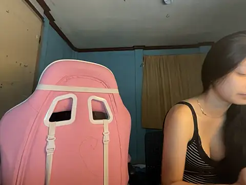 Snapshot of pinay_celebrity chatting on June 7, 2026, 6:46 pm pinay celebrity online show from June 7, 2026, 6:46 pm