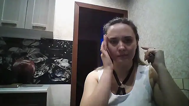 Alisa07qw online show from March 28, 2026, 4:30 pm