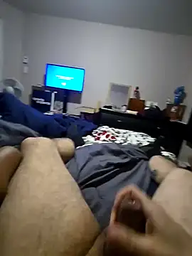 TroniiXQc online show from March 10, 2026, 11:31 pm