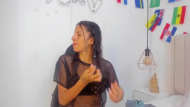 Snapshot of Abril_Castroo chatting on July 17, 2026, 12:02 pm Abril Castroo online show from July 17, 2026, 12:02 pm