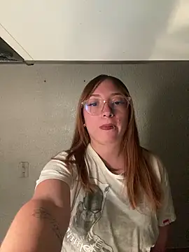 Milaac  online show from March 14, 2026, 4:07 am