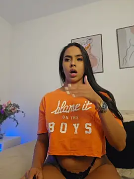 Snapshot of Victoria_Evanss chatting on July 2, 2026, 9:32 pm Victoria Evanss online show from July 2, 2026, 9:32 pm