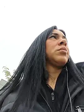 Snapshot of Camillemonroe_ chatting on April 29, 2026, 11:36 am Camillemonroe online show from April 29, 2026, 11:36 am
