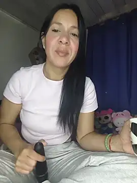Snapshot of Camillemonroe_ chatting on July 23, 2026, 7:38 am Camillemonroe online show from July 23, 2026, 7:38 am