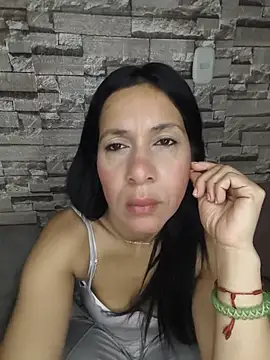 Snapshot of Camillemonroe_ chatting on July 28, 2026, 7:38 am Camillemonroe online show from July 28, 2026, 7:38 am