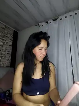 Snapshot of Camillemonroe_ chatting on June 20, 2026, 9:03 am Camillemonroe online show from June 20, 2026, 9:03 am