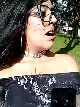 Natalia 27 online show from April 7, 2026, 8:43 pm