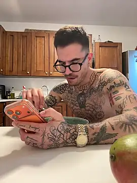 Snapshot of matC_of chatting on March 19, 2026, 5:13 pm matC of online show from March 19, 2026, 5:13 pm