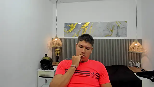Snapshot of AlessandroFranco chatting on May 11, 2026, 1:12 pm AlessandroFranco online show from May 11, 2026, 1:12 pm
