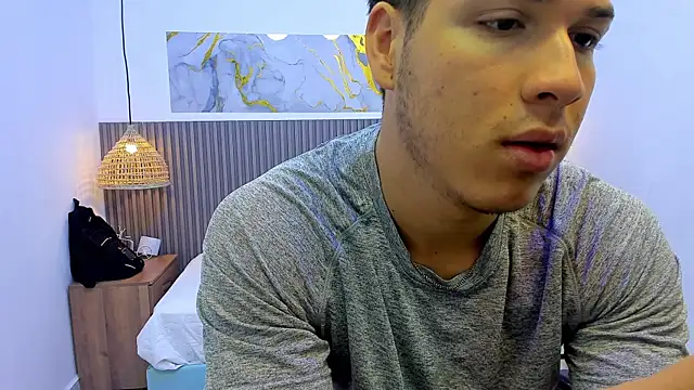 Snapshot of AlessandroFranco chatting on July 29, 2026, 12:48 pm AlessandroFranco online show from July 29, 2026, 12:48 pm