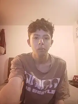 Daniel Roy online show from April 30, 2026, 2:29 am