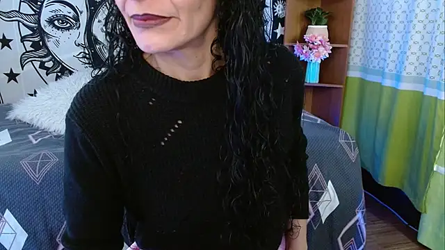 Snapshot of _Alexandra_Jones chatting on August 3, 2026, 1:03 am Alexandra Jones online show from August 3, 2026, 1:03 am