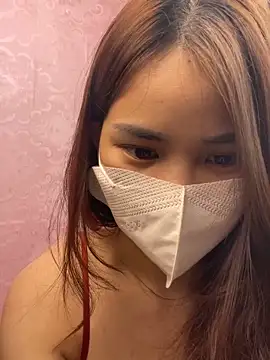 Snapshot of Emma_2603 chatting on April 4, 2026, 1:06 pm Emma 2603 online show from April 4, 2026, 1:06 pm