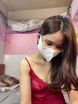 Snapshot of Emma_2603 chatting on April 16, 2026, 1:45 pm Emma 2603 online show from April 16, 2026, 1:45 pm