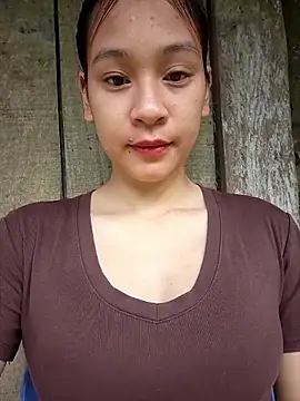 -Hicici- online show from May 15, 2026, 10:52 pm
