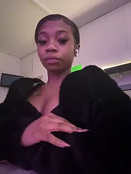 essencecora online show from March 19, 2026, 7:41 am