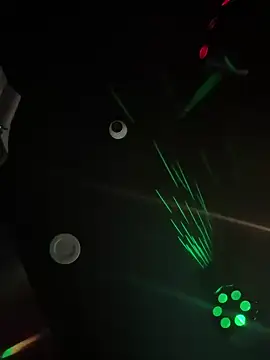 essencecora online show from March 12, 2026, 5:02 am