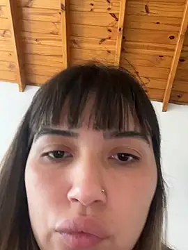 miicbebita online show from April 22, 2026, 3:08 pm
