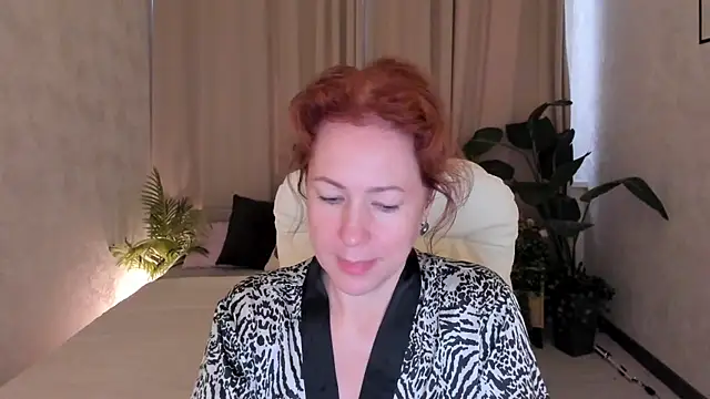 Snapshot of LeticiaRomano chatting on May 30, 2026, 3:57 am LeticiaRomano online show from May 30, 2026, 3:57 am