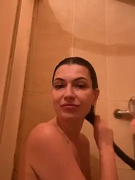 Snapshot of Cutee_Erika chatting on July 9, 2026, 10:59 am Cutee Erika online show from July 9, 2026, 10:59 am