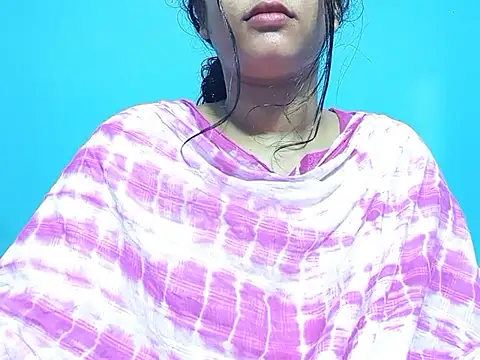 Emma 4433 online show from April 5, 2026, 5:36 am