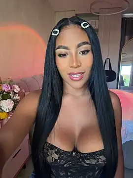 SaraValentina11 online show from July 25, 2026, 9:21 pm
