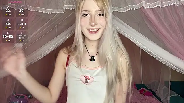 OnlyEva1 online show from May 25, 2026, 8:35 am