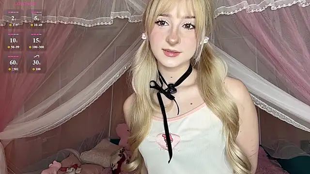 Snapshot of OnlyEva1 chatting on July 18, 2026, 9:29 am OnlyEva1 online show from July 18, 2026, 9:29 am