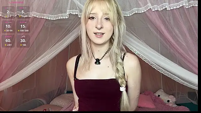 Snapshot of OnlyEva1 chatting on July 25, 2026, 11:27 am OnlyEva1 online show from July 25, 2026, 11:27 am
