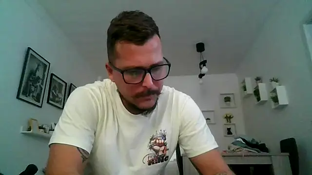 yanick931 online show from April 7, 2026, 11:23 am