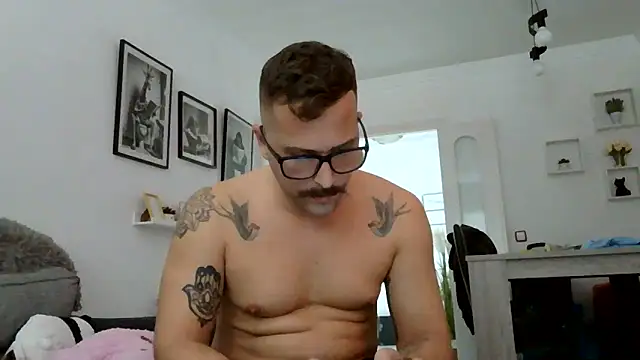 Snapshot of yanick931 chatting on June 11, 2026, 2:58 pm yanick931 online show from June 11, 2026, 2:58 pm