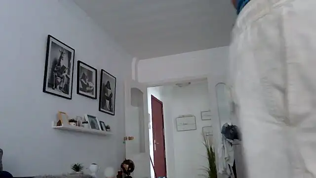 yanick931 online show from April 21, 2026, 3:18 pm