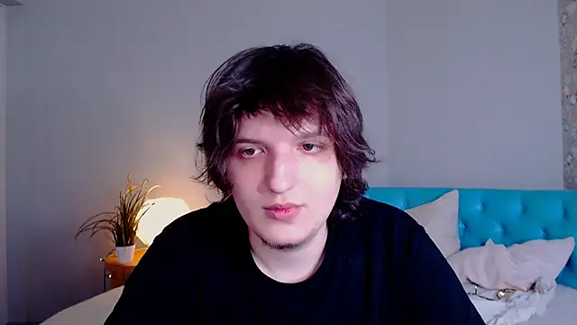 delalex online show from April 13, 2026, 8:29 am