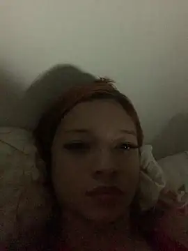 Angellmel online show from April 2, 2026, 10:49 pm