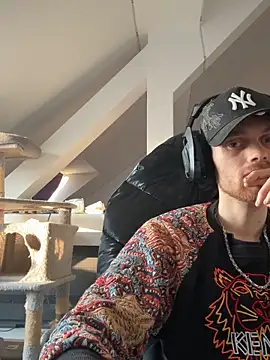 nomercy0807 online show from March 18, 2026, 4:41 pm